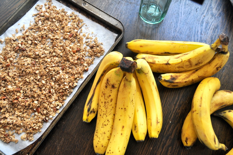 Homemade Cinnamon Crunch Granola