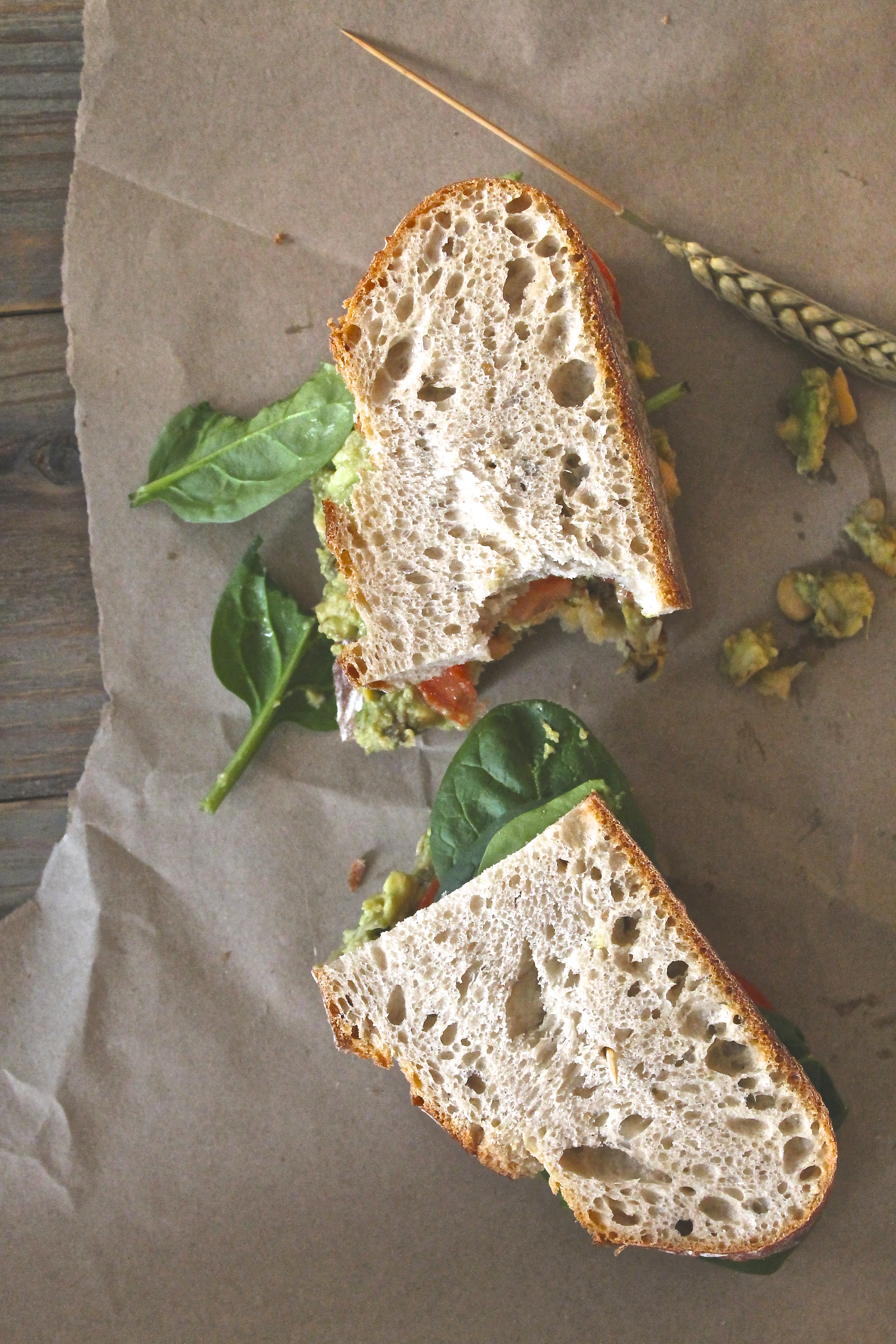 Mashed Avocado & Chickpea Sandwich