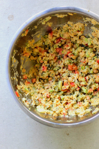 Healthy Smashed Chickpea Salad